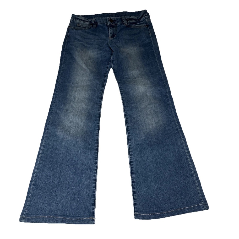 Flared Blue Jeans,‎ Size 6 Solo Works, Med Rise Boot cut